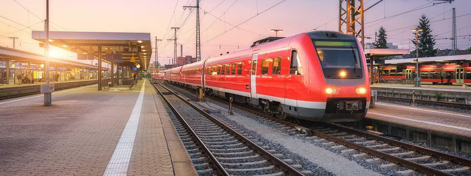 النقل بالسكك الحديدية